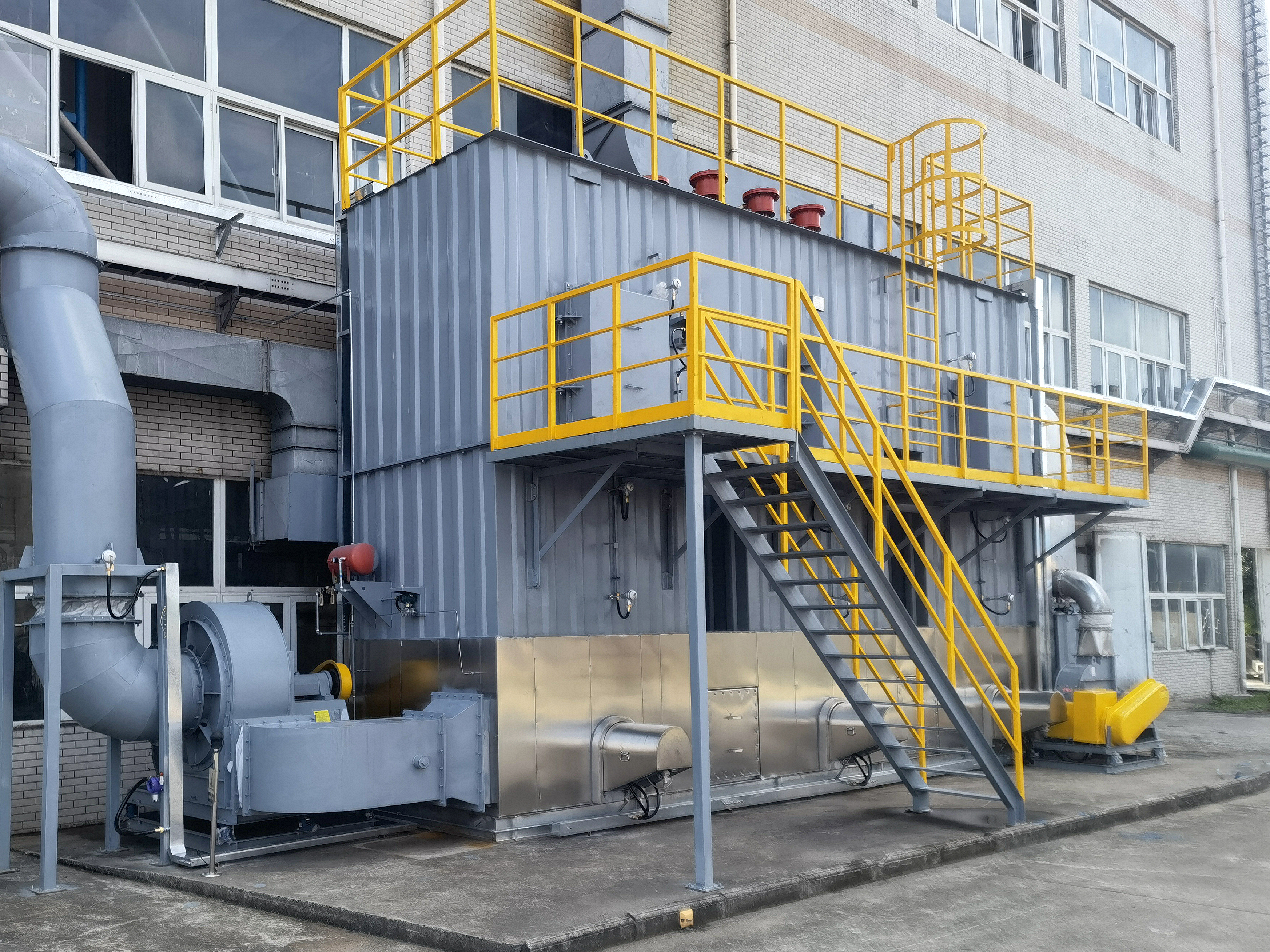 蓄熱式催化氧化爐(三塔式RCO) 蓄熱式催化氧化爐(三塔式RCO)